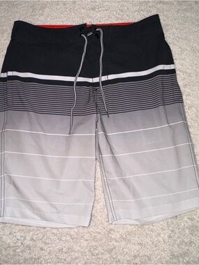 Goodfellow & Co Red-Trim Men's Swimwear Waistband